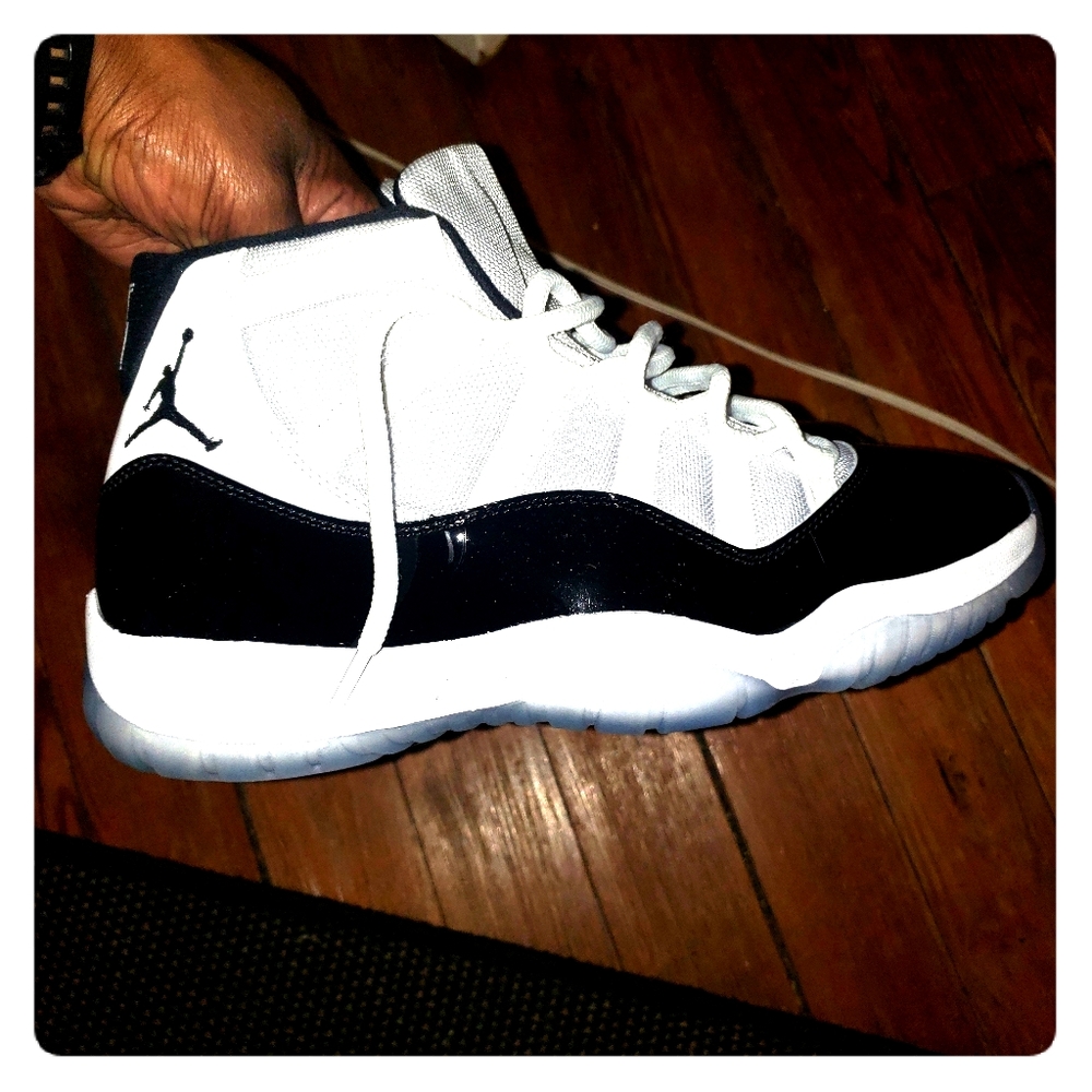 Air Jordan 11 Concords sz 11